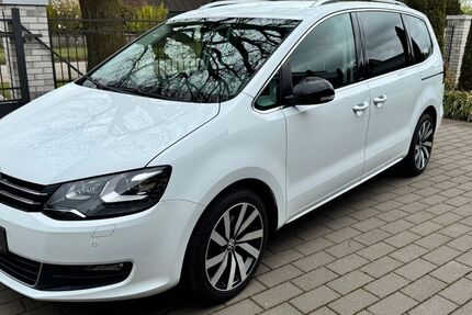 VW Sharan 73.000 km 27.700 &euro; Zeven 27404