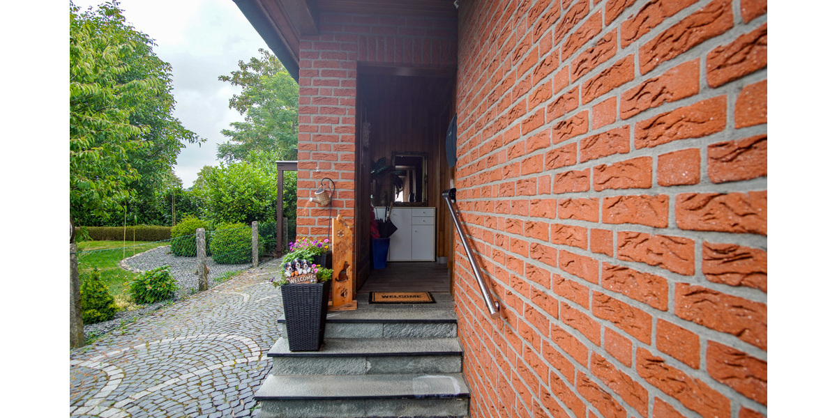 Wohngenuss mit Charme - gepflegtes Ein- bis Zweifamilienhaus mit Wintergarten - Einfamilienhaus Lemförde | Angebot:25862195