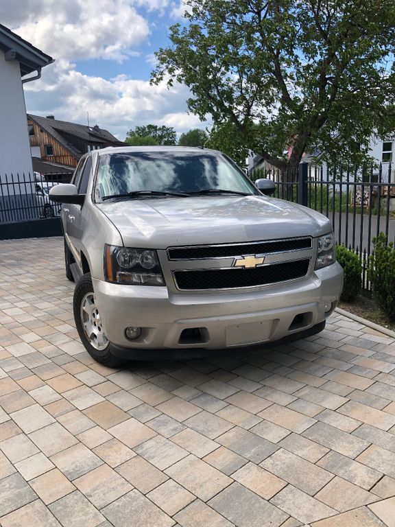 Chevrolet Avalanche 281.000 km 12.600 € Hofbieber 36145
