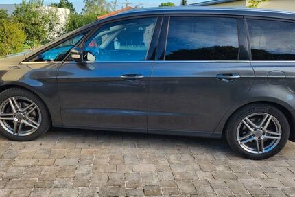 Ford Galaxy 148.800 km 13.400 &euro; Ziemetshausen 86473