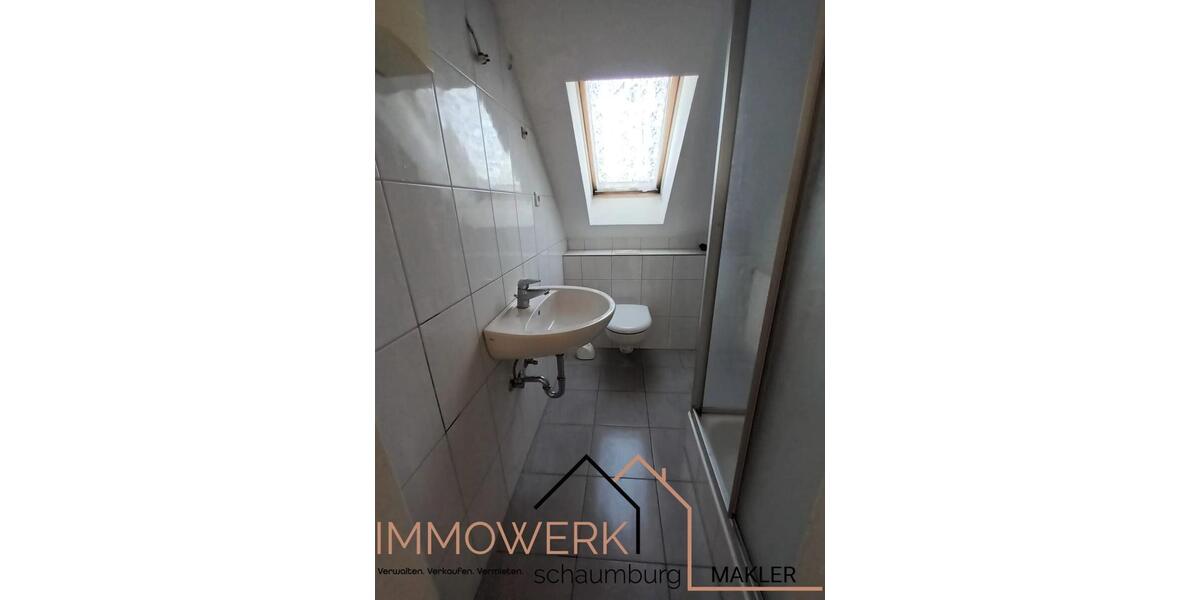 kleine Dachgeschosswohnung in Minden mit Balkon zum 01.03.26 zu vermieten 2 zimmer