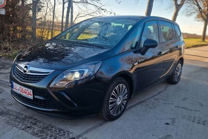Opel Zafira 251.000 km 3.999 &euro; GELTENDORF 82269