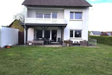 Haus Rödinghausen - 4 Zimmer, 106 m&sup2;, 260.000&euro; | Angebot:27108792