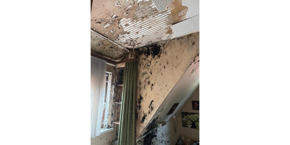 Einfamilienhaus Bad Lauterberg im Harz - 5 Zimmer, 150 m&sup2;, 54.900&euro; | Angebot:27005335