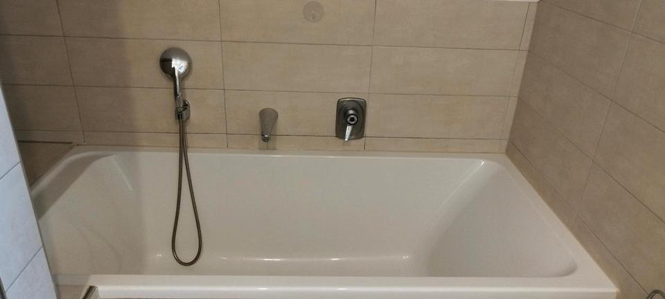 3 Zimmer Wohnung Saniert mit Terrasse und Klimaanlage 3 zimmer