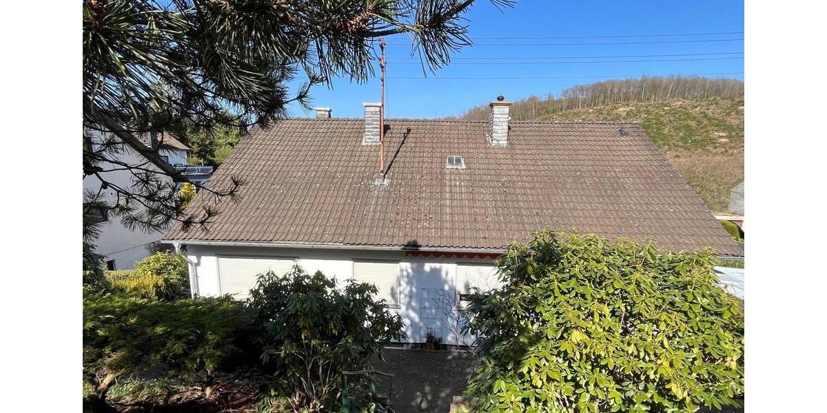 Einfamilienhaus Freudenberg - 8 Zimmer, 150 m&sup2;, 290.000&euro; | Angebot:26223470