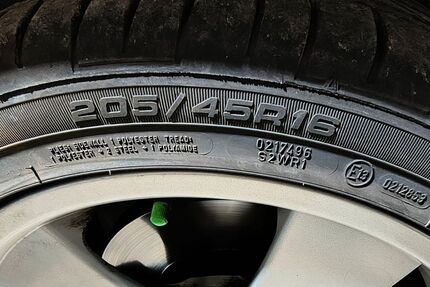 VW Polo 385.000 km 2.500 &euro; Rheinbach 53359