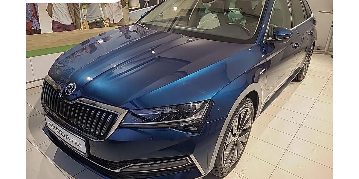 Skoda Superb 30.436 km 33.490 &euro; Dresden 01067