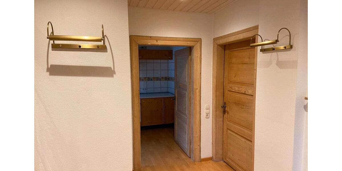 Obergeschoß Wohnung mit Dachgeschoss 110 m² in Nördlingen 3 zimmer