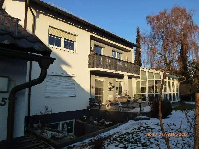 Etagenwohnung Neufahrn in Niederbayern Neufahrn - 3 Zimmer, 72 m&sup2;, 155.000&euro; | Angebot:25739949