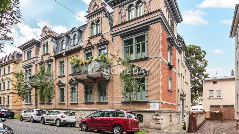 Repräsentative Eigentumswohnung mit Wintergarten, Gartenanteil & Stellplatz in Weimar 4 zimmer