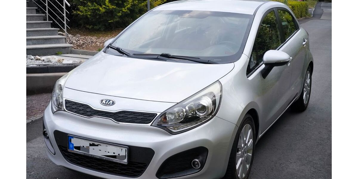 Kia Rio 138.000 km 4.900 &euro; Sankt Augustin 53757