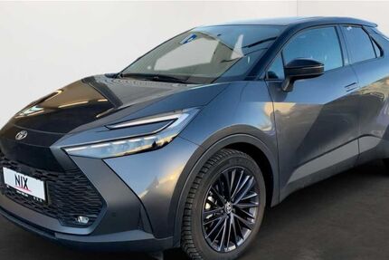 Toyota C-HR 18.000 km 31.850 € Petersberg 36100