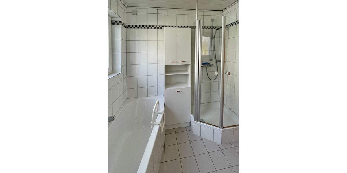 Mehrfamilienhaus, Wohnhaus Kronach - 1 Zimmer, 200 m&sup2;, 360.000&euro; | Angebot:25249260