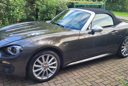 Fiat 124 Spider 18.400 km 18.900 € Oranienburg 16515