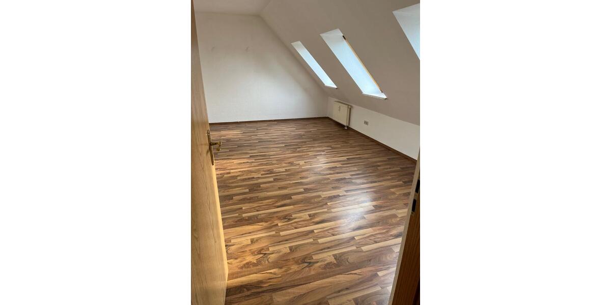 Etagenwohnung Calbe (Saale) - 2 Zimmer, 53 m&sup2;, 252&euro; | Angebot:25569001