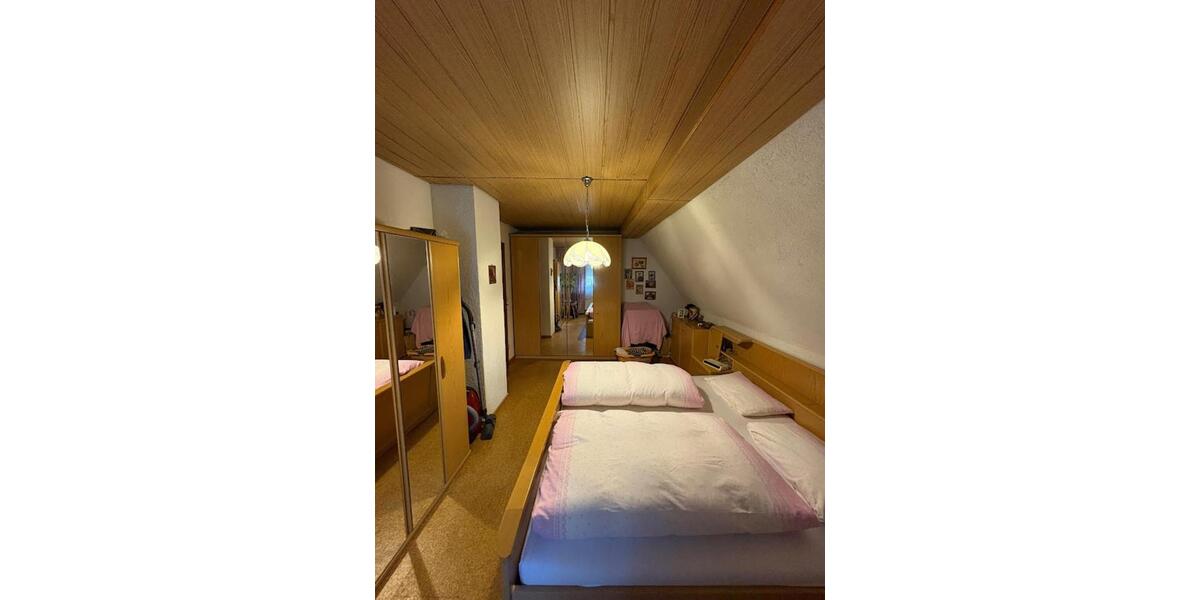 Doppelhaushälfte Marktredwitz - 4 Zimmer, 98 m&sup2;, 160.000&euro; | Angebot:22082738