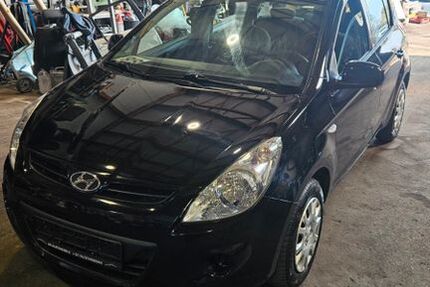 Hyundai i20 162.000 km 2.990 &euro; Mannheim 68309