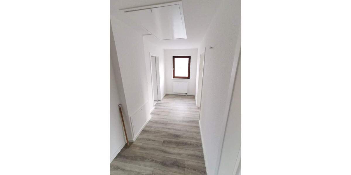 Doppelhaushälfte Leuna Zöschen - 4 Zimmer, 102 m&sup2;, 300.000&euro; | Angebot:24808711
