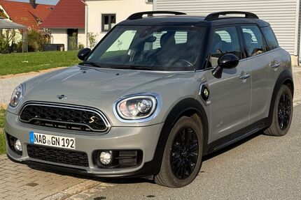 Mini Countryman SE (Cooper) 79.000 km 16.900 &euro; Schwarzenfeld 92521
