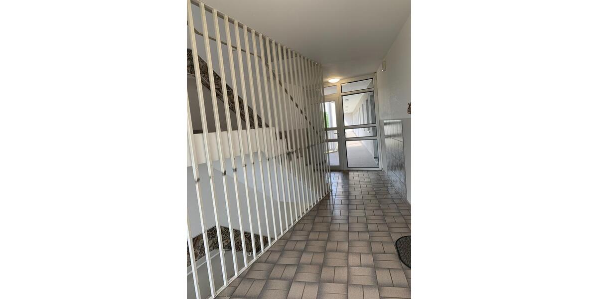 Etagenwohnung Klötze - 2 Zimmer, 62 m&sup2;, 425&euro; | Angebot:25405664