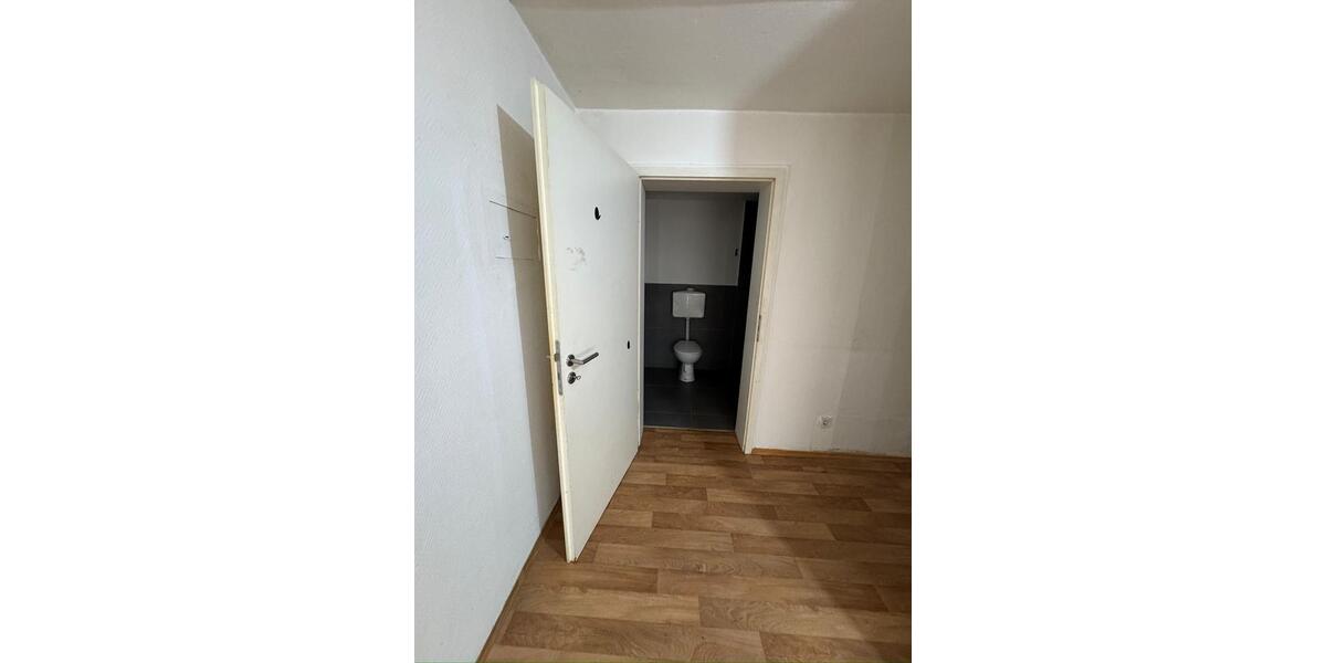 Erdgeschoßwohnung Sankt Ingbert - 1 Zimmer, 25 m&sup2;, 500&euro; | Angebot:26680239