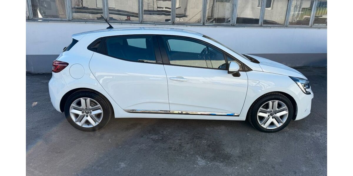 Renault Clio 94.350 km 11.400 &euro; Berlin OT Charlottenburg 14059