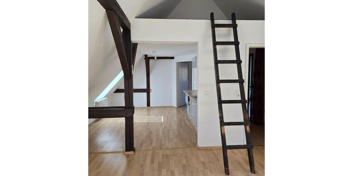 Dachgeschoßwohnung Bergen auf Rügen - 2 Zimmer, 64 m&sup2;, 450&euro; | Angebot:26382485