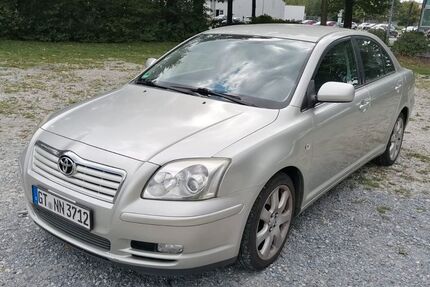 Toyota Avensis 324.000 km 1.900 € Steinhagen 33803