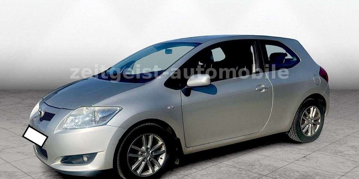 Toyota Auris 110.000 km 4.985 &euro; Potsdam 14480