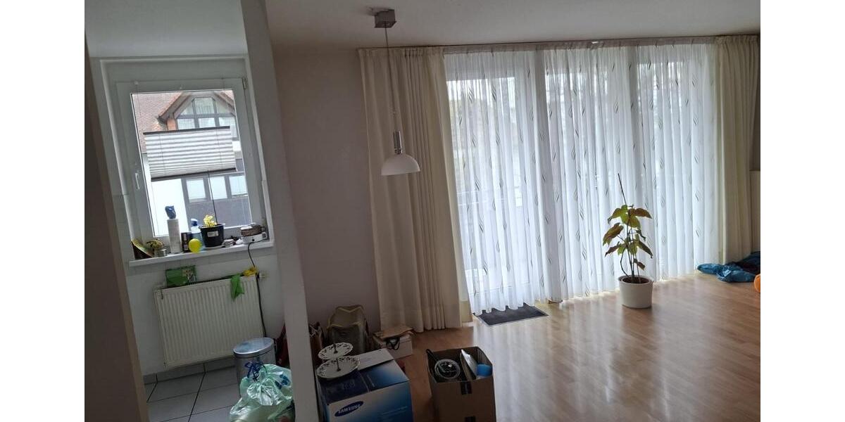 Etagenwohnung Siegen - 4 Zimmer, 84 m&sup2;, 756&euro; | Angebot:26254897
