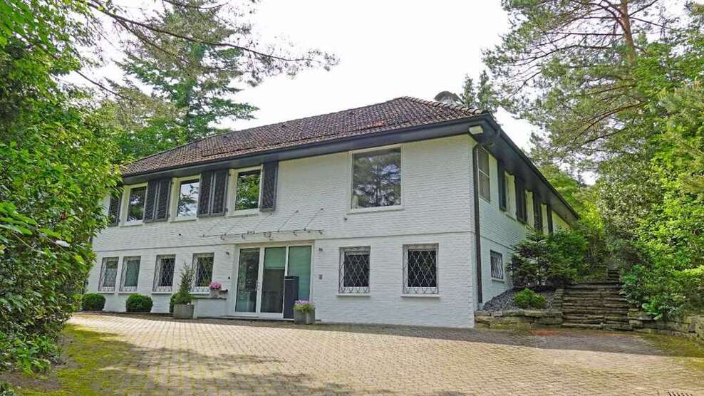 Haus zum Kaufen in Bendestorf 798.000 € 200 m²