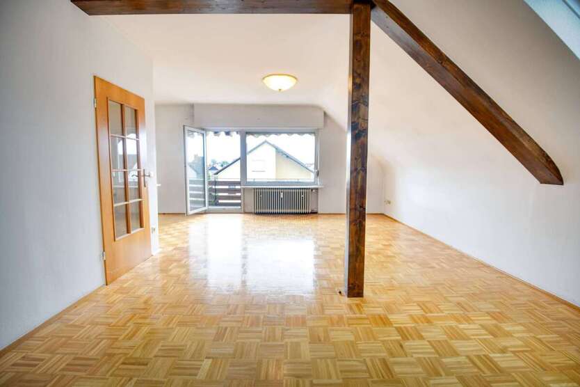 3 ZKB DG & 2 ZKB Souterrain Whg Sofort beziehbar Garage & 2 Stellplätze inkl 5 zimmer