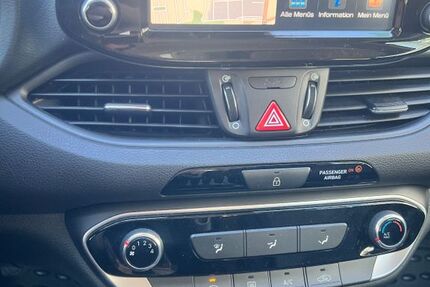 Hyundai i30 44.000 km 12.500 &euro; Freiburg 79194