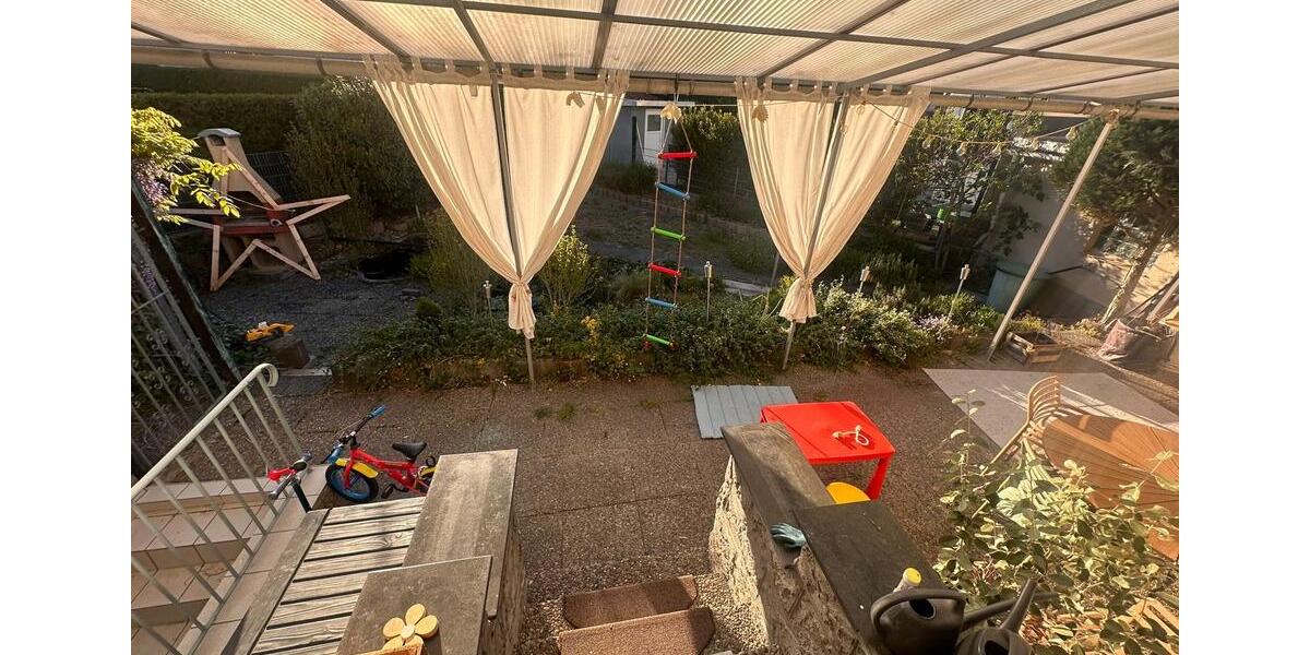 Erdgeschoßwohnung Bürstadt - 3 Zimmer, 90 m&sup2;, 1.200&euro; | Angebot:26409340