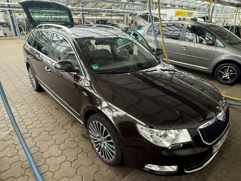 Skoda Superb 278.741 km 7.900 € Seelze 30926
