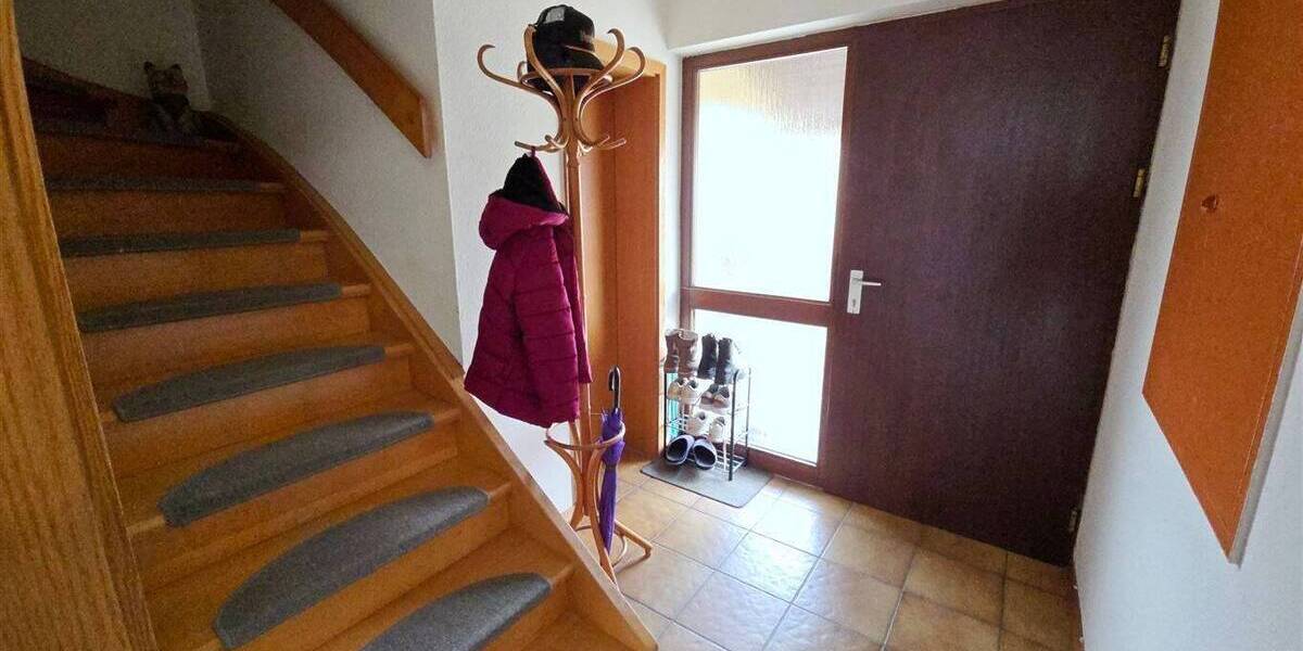 Reihenendhaus Poppenhausen Kützberg - 7 Zimmer, 179 m&sup2;, 429.000&euro; | Angebot:26777843