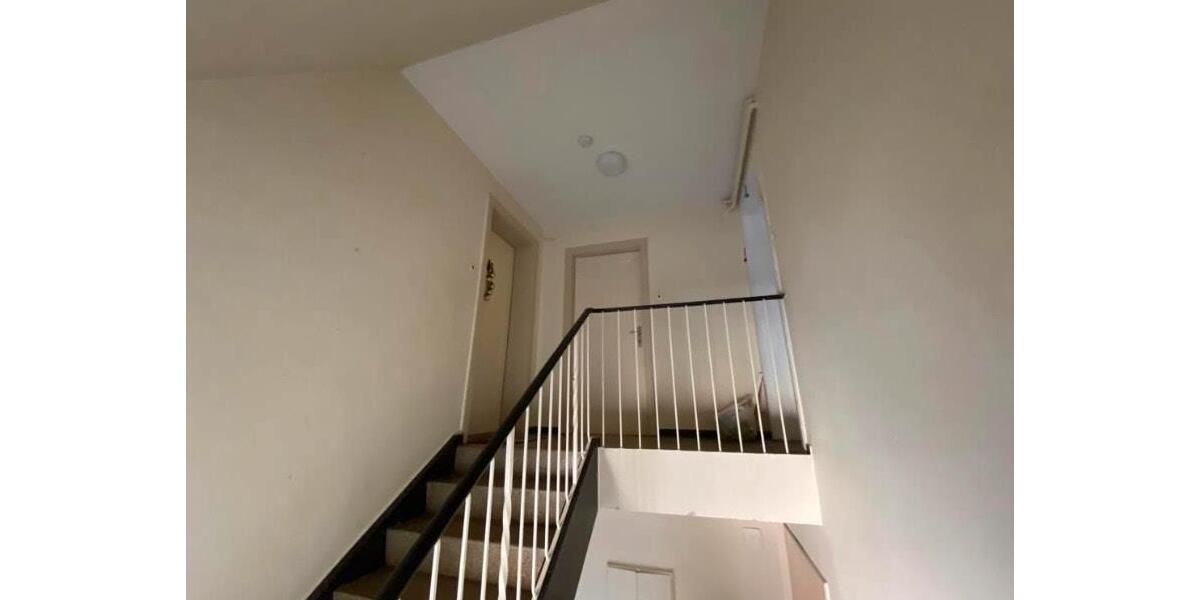 Dachgeschoßwohnung Lübeck Sankt Lorenz Nord - 3 Zimmer, 40 m&sup2;, 450&euro; | Angebot:26320757