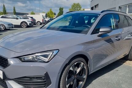 Cupra Leon 92.000 km 20.890 &euro; Forchheim 91301