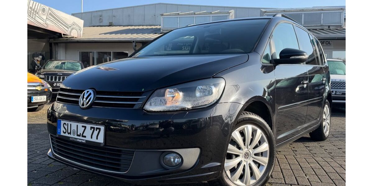VW Touran 300.208 km 5.699 &euro; Lohmar 53797