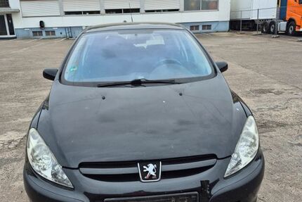 Peugeot 307 155.333 km 1.499 &euro; Frankfurt am main 65931