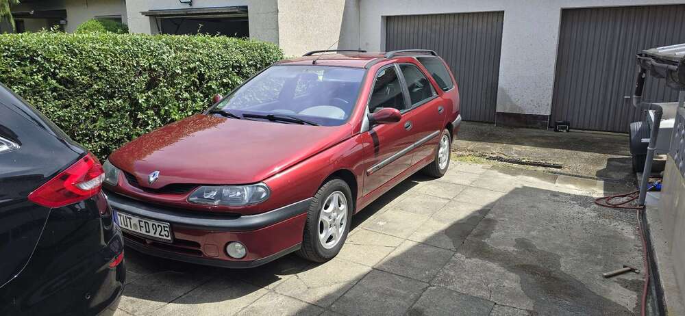 Renault Laguna 158.555 km 2.899 &euro; Aldingen 78554