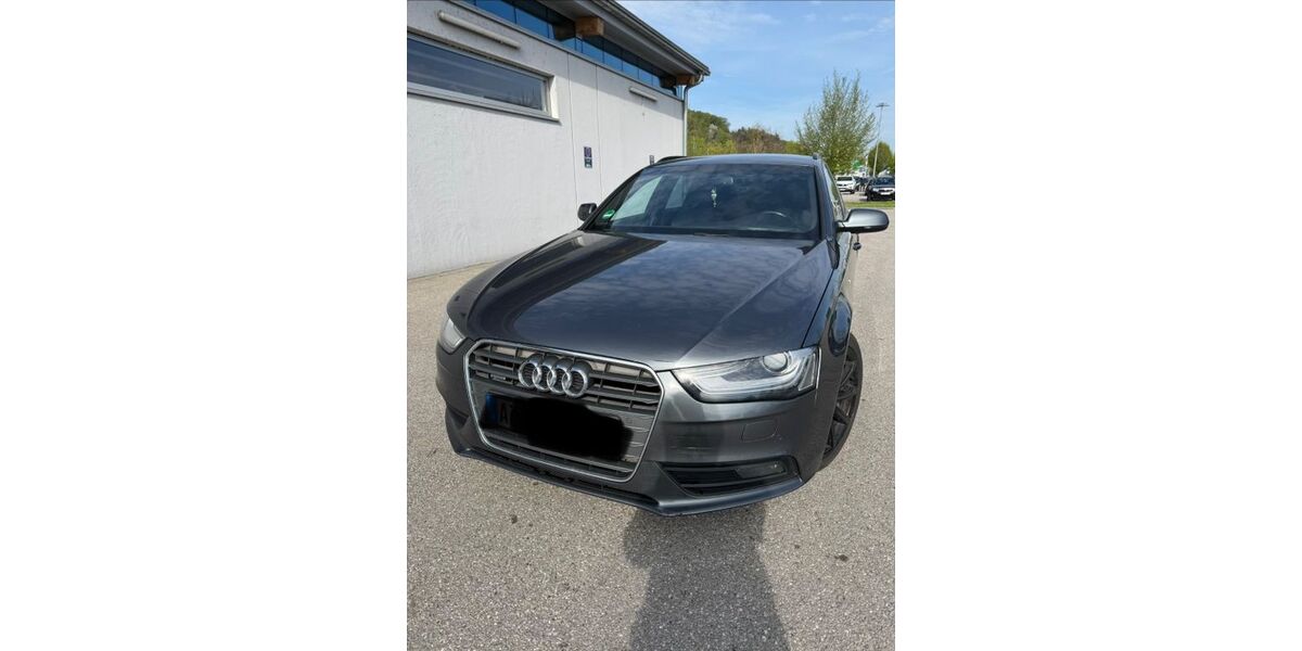 Audi A4 300.997 km 9.900 &euro; Burghausen 84489