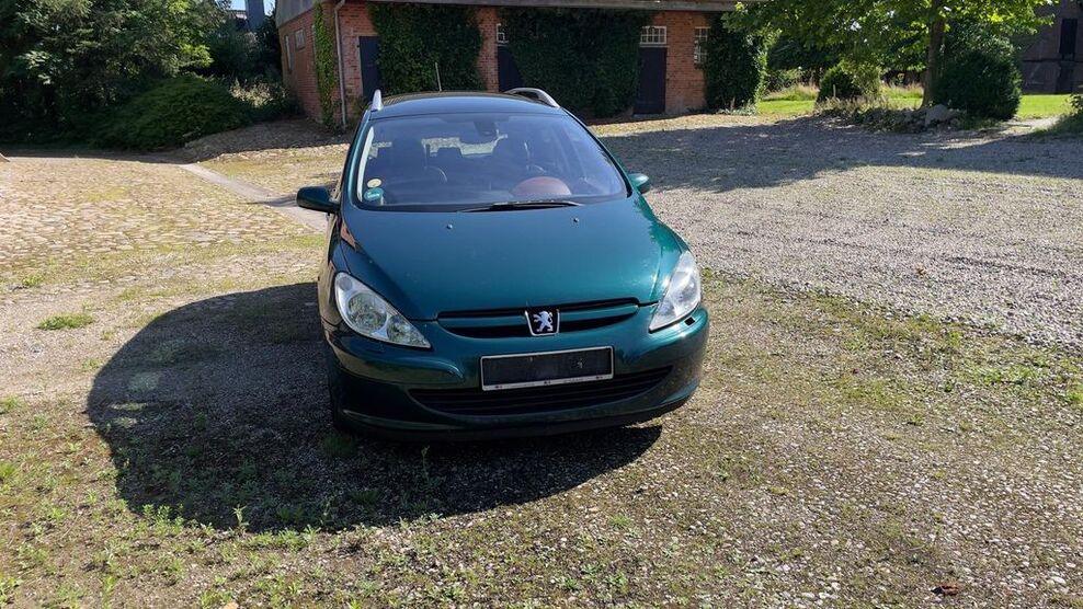 Peugeot 307 240.000 km 1.490 € Lübeck 23569