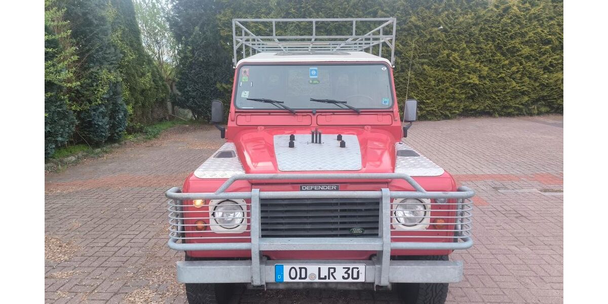 Land Rover Defender 263.000 km 14.999 &euro; wiemersdorf 24649