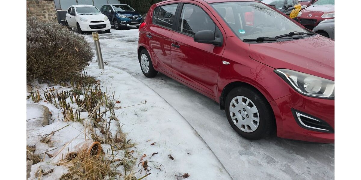 Hyundai i20 52.000 km 6.790 &euro; Neubrandenburg 17036