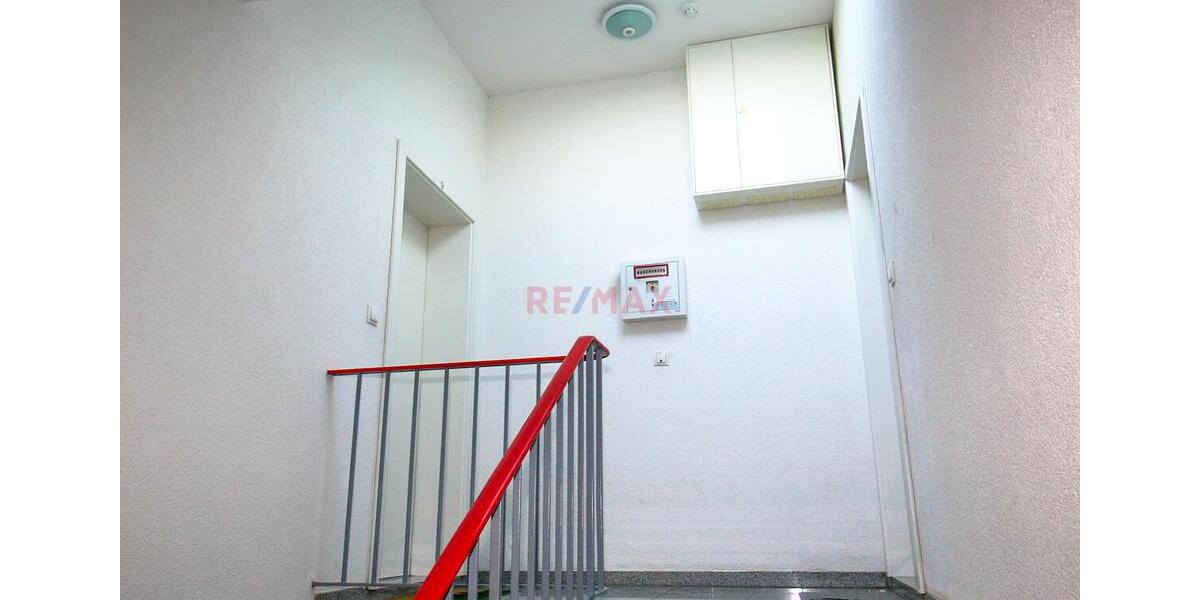 Dachgeschoßwohnung Ludwigshafen am Rhein - 3 Zimmer, 70 m&sup2;, 920&euro; | Angebot:24830724