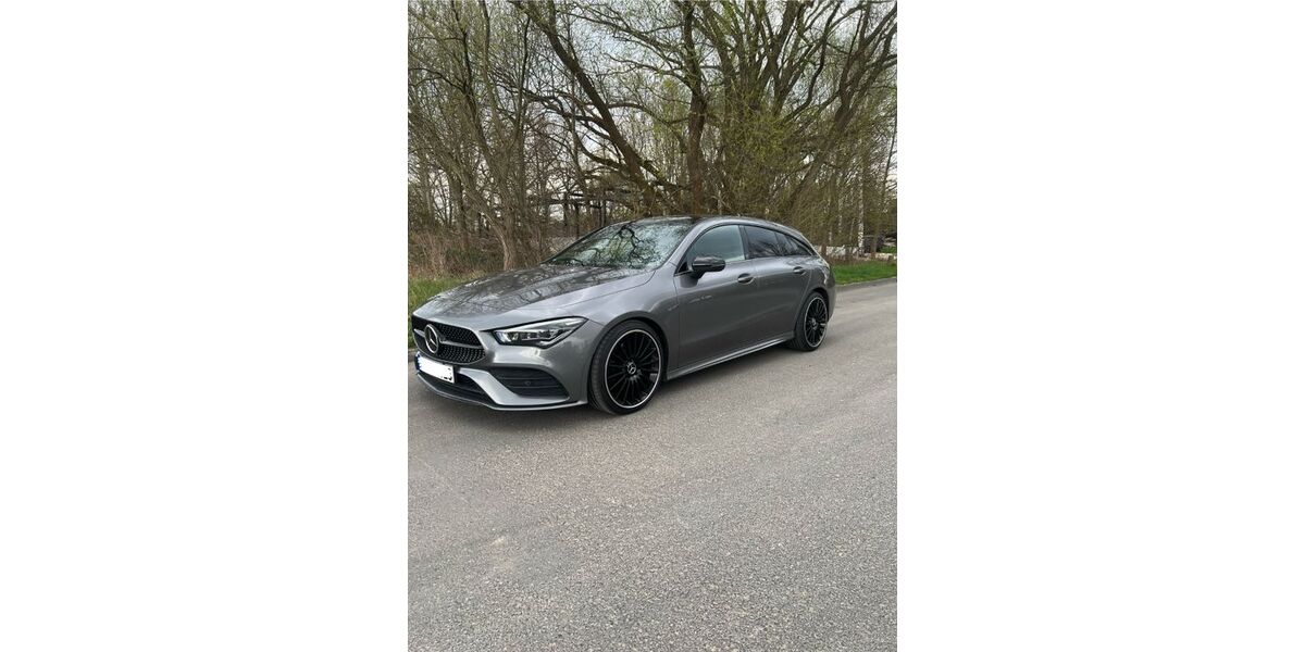 Mercedes-Benz CLA 220 Shooting Brake 105.000 km 28.500 &euro; Bad Lausick 04651