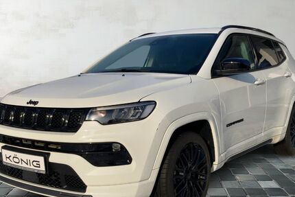 Jeep Compass 12.242 km 26.999 &euro; Heyrothsberge 39175