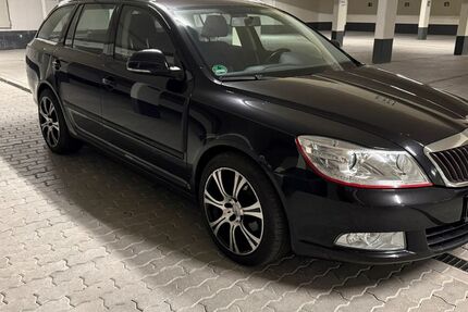 Skoda Octavia 92.700 km 4.490 &euro; München 81827